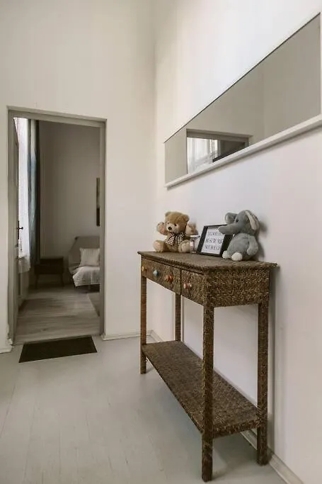 Cozy Budapest Vacation Studio Relax Close Spa Apartment