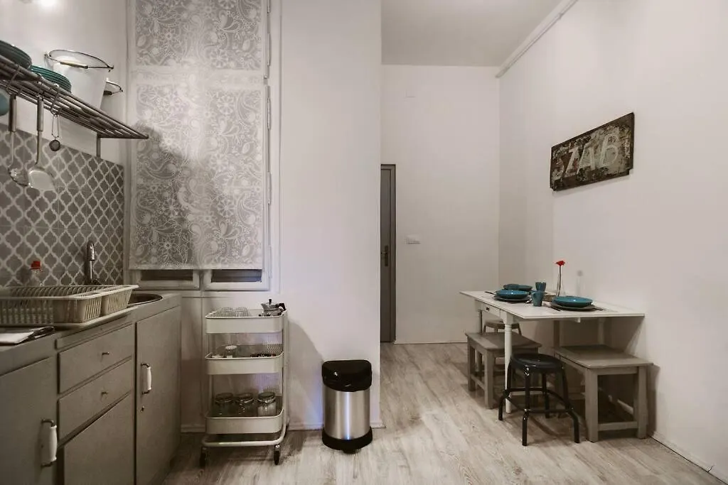Cozy Budapest Vacation Studio Relax Close Spa Apartment